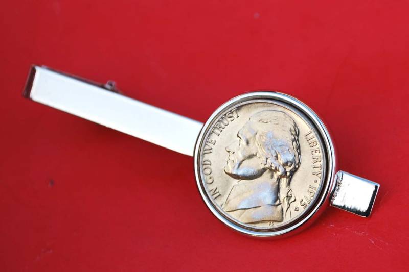 Us 1975 Jefferson Nickel 5 Cent Bu Unzirkulierte Münze Silber Vergoldet Krawatte Clip Verschluss Bar Neu Us 1975 Jefferson Nickel 5 Cent Bu Unzirkulierte Münze Silber Vergoldet Krawatte Clip Verschluss Bar Neu von jt6740