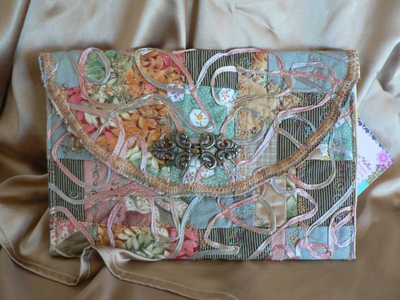 Abend Umschlag Stil Geldbörse Hand Gesteppt Und Satin Band in Orangen, Greens 5 X 8 Abend Umschlag Stil Geldbörse Hand Gesteppt Und Satin Band in Orangen, Greens 5 X 8 von jtanddesigns