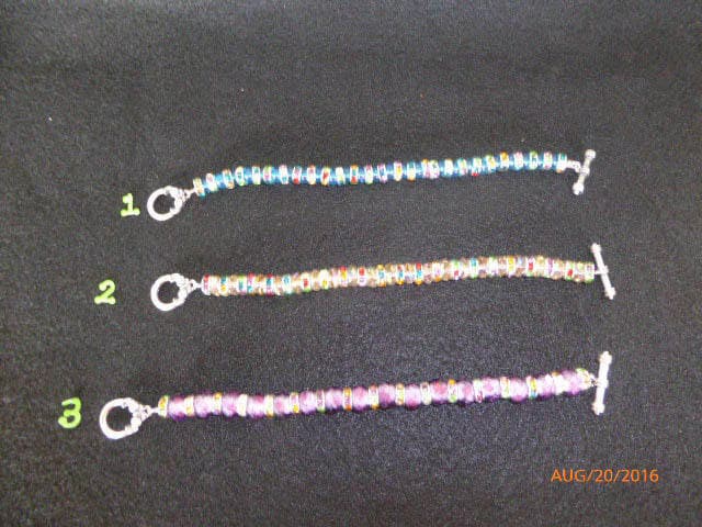 Kristall-Perle-Armband in Muliti-Farben Mit Swarovski Verschluss Kristall-Perle-Armband in Muliti-Farben Mit Swarovski Verschluss von jtanddesigns