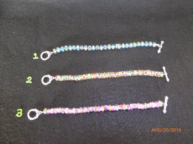 Kristall-Perle-Armband in Muliti-Farben Mit Swarovski Verschluss Kristall-Perle-Armband in Muliti-Farben Mit Swarovski Verschluss von jtanddesigns