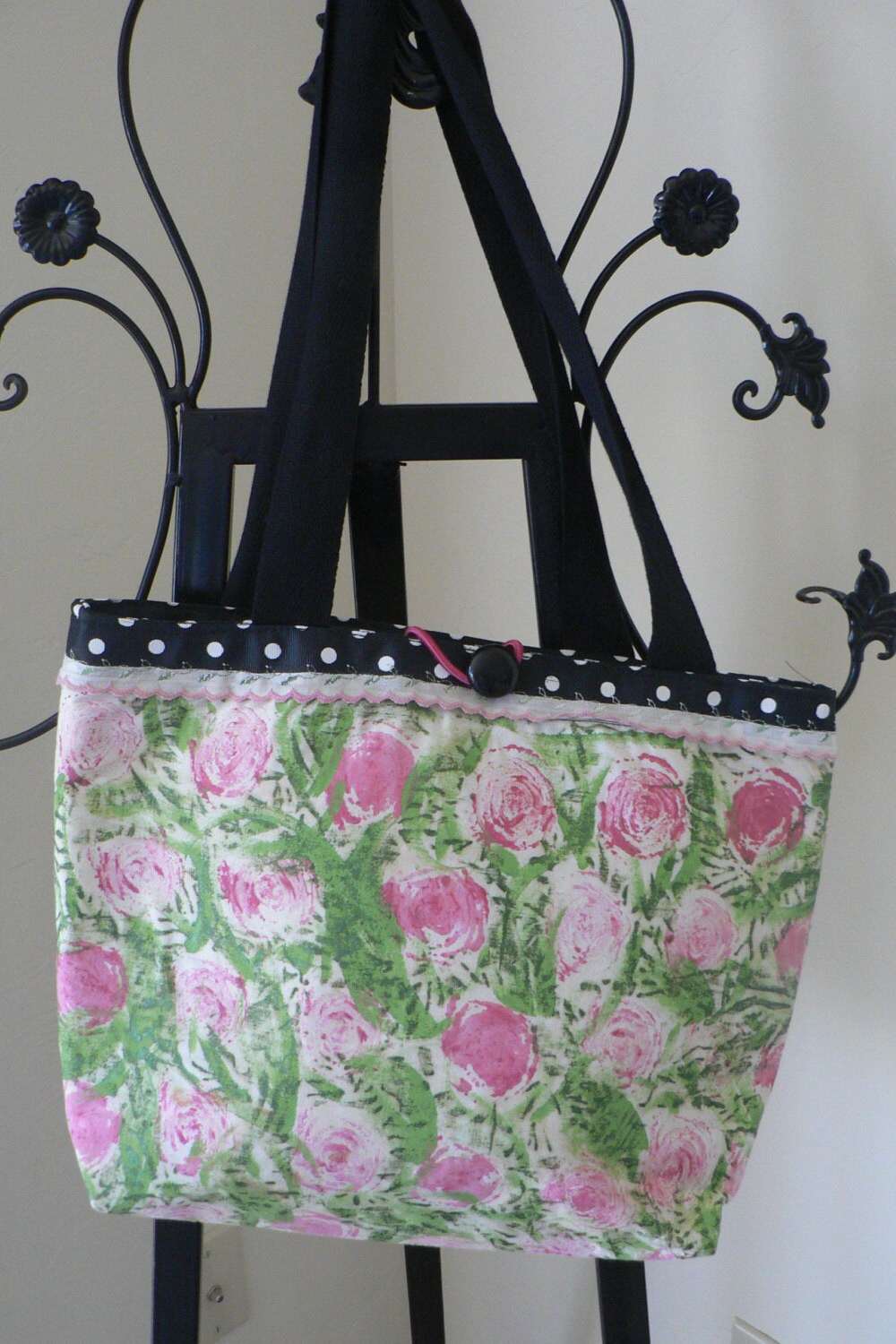 Springtime Tote Springtime Tote von jtanddesigns