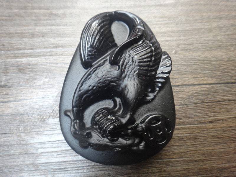 Natürliche Obsidian "Adler Flügel" Maskottchen Anhänger Natürliche Obsidian "Adler Flügel" Maskottchen Anhänger von juat