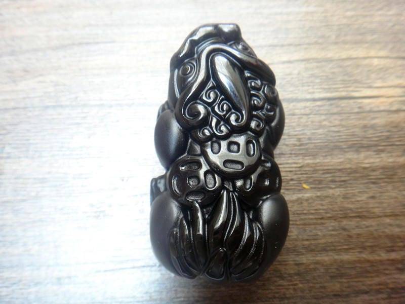 Natürliche Obsidian Amulett Anhänger Pi Yao Natürliche Obsidian Amulett Anhänger Pi Yao von juat