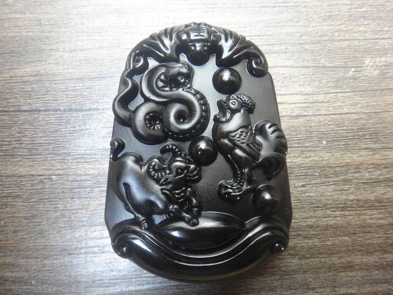Natürliche Obsidian Anhänger Huhn/Schlange Ox-Maskottchen Natürliche Obsidian Anhänger Huhn/Schlange Ox-Maskottchen von juat
