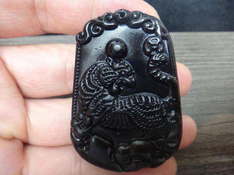Natürliche Obsidian Anhänger Sternzeichen Tiger Natürliche Obsidian Anhänger Sternzeichen Tiger von juat