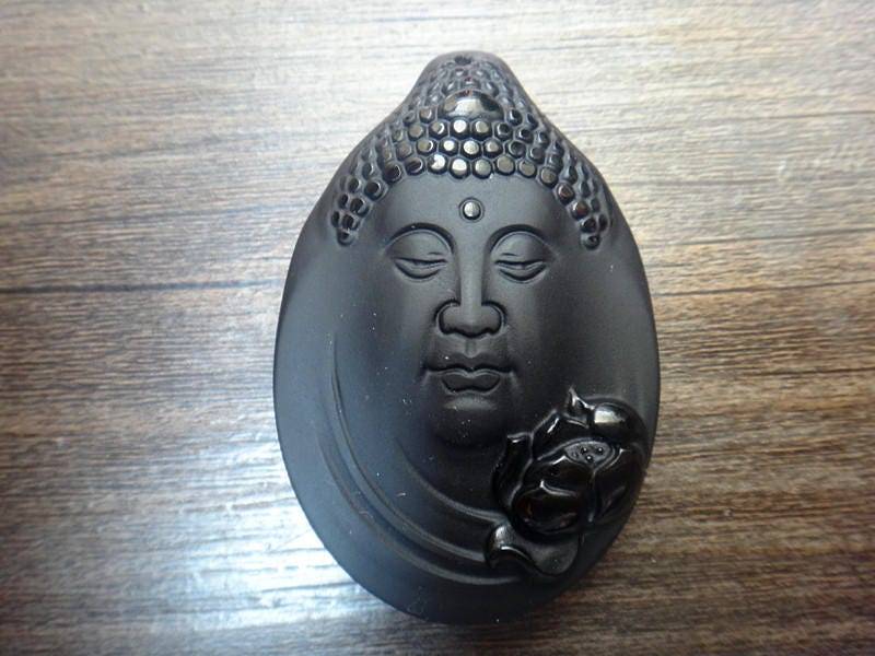 Natürliche Obsidian Buddha Anhänger Natürliche Obsidian Buddha Anhänger von juat