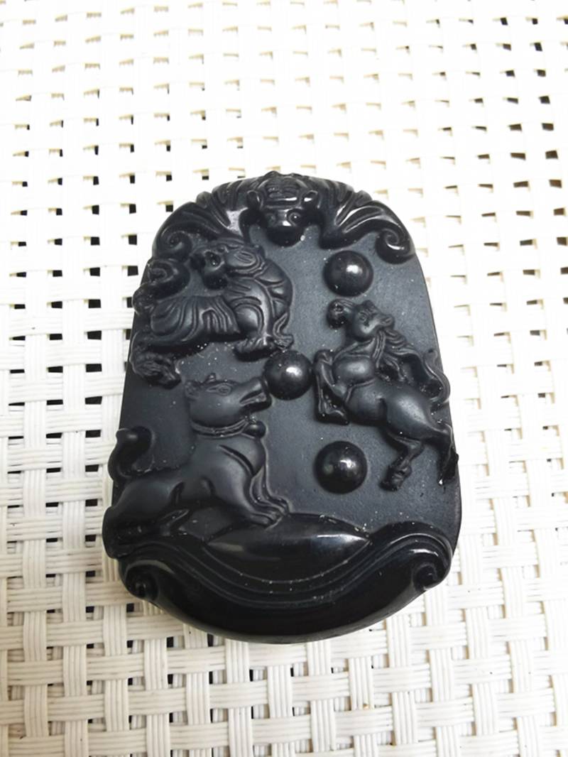 Natürlicher Obsidian Tiger/Pferd Hundeanhänger Natürlicher Obsidian Tiger/Pferd Hundeanhänger von juat