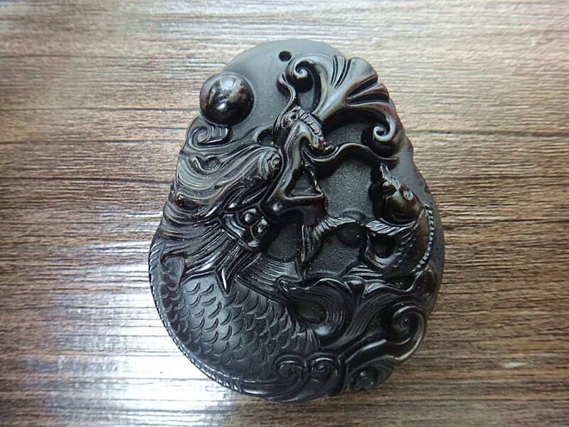 Perfekte Natürliche Obsidian Anhänger Drachen Maskottchen von juat