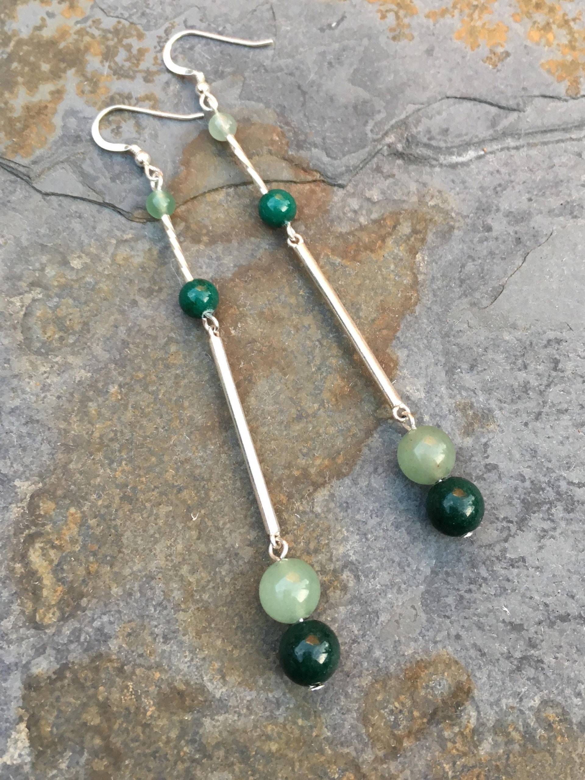 Ohrringe Aus Grünem Aventurin Und Grüner Bergjade Mit Sterling Silber Ohrringe Aus Grünem Aventurin Und Grüner Bergjade Mit Sterling Silber von jujujewellery