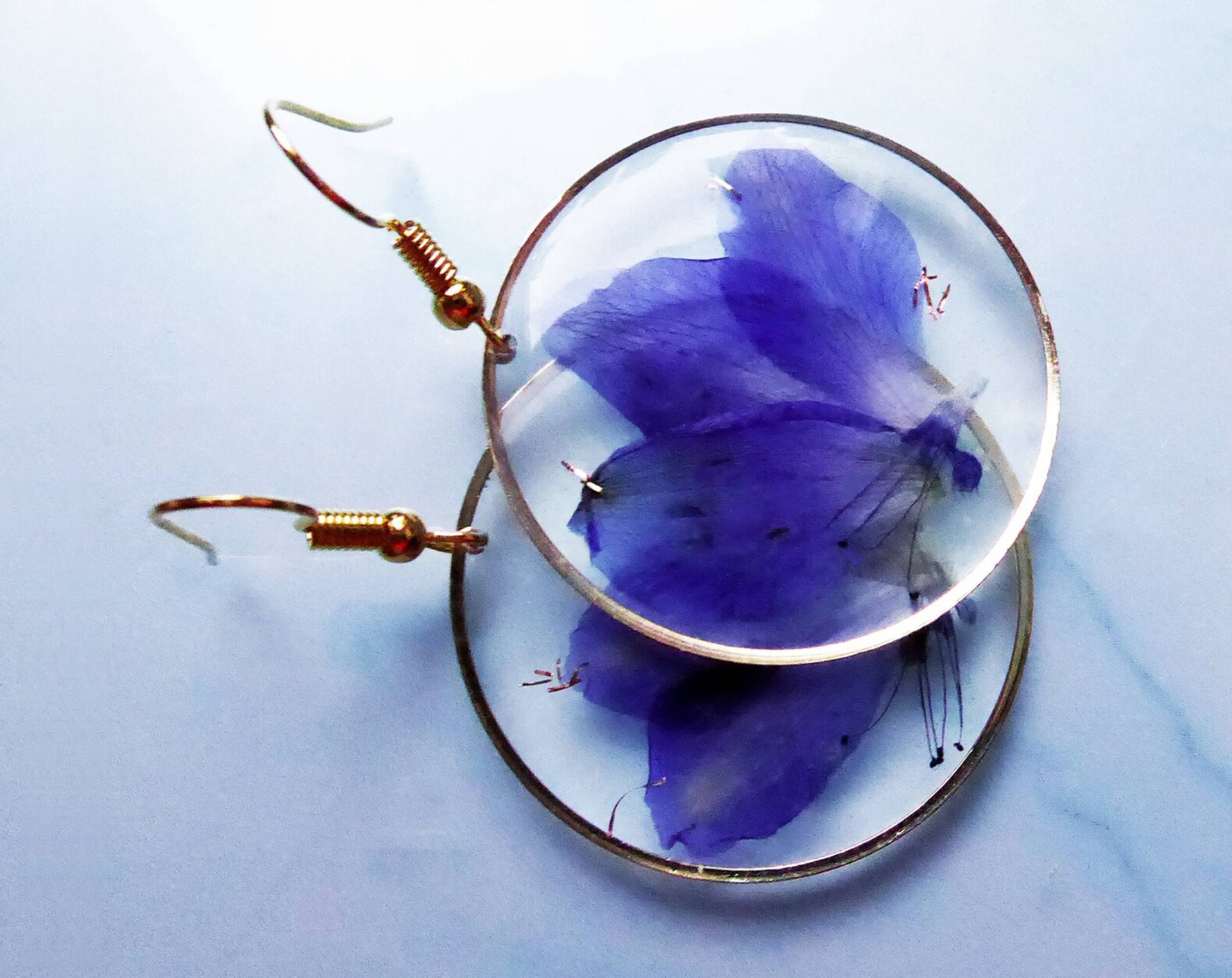 Blaue Blumen Ohrringe Gold 4 cm, Handgefertigter Schmuck, Geschenk Für Sie von julialinjewelry