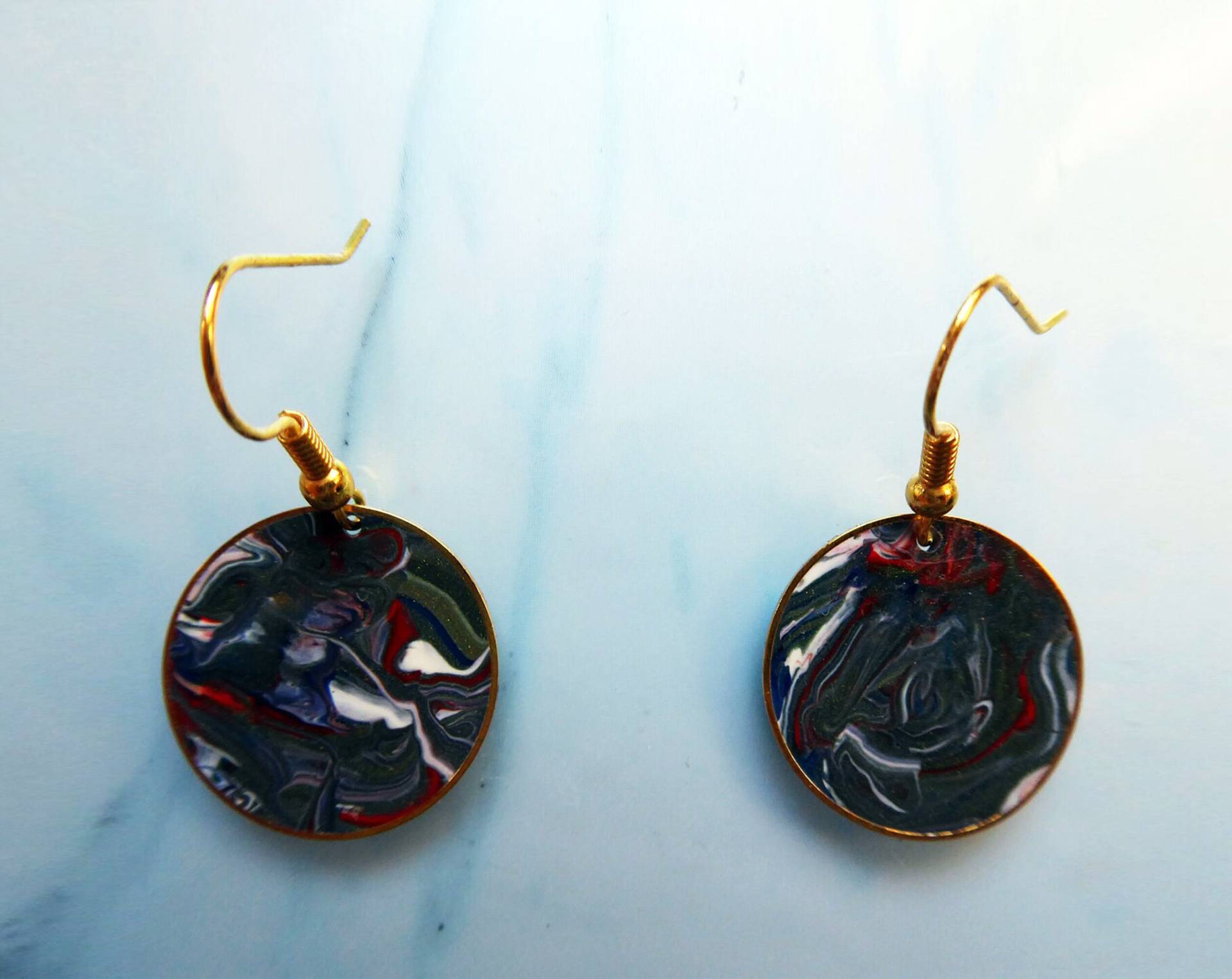 Bunte Einzigartige Kunstohrringe 2 cm, Geschenk Für Freundin von julialinjewelry