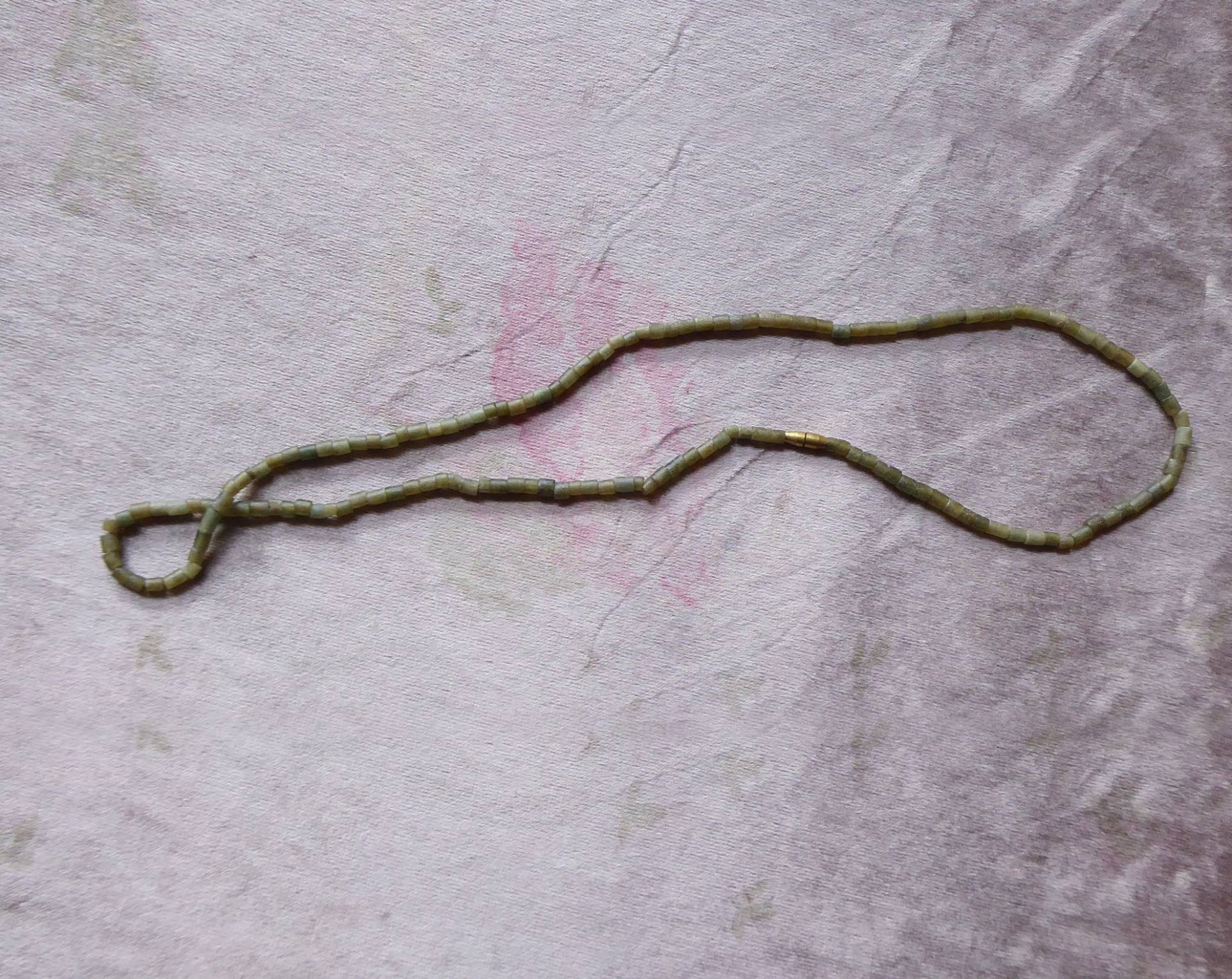 Grüne Edelstein Halskette, Schmuck Geschenk von julialinjewelry