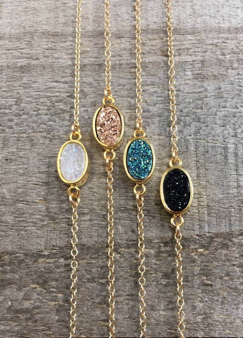 Gold Filled Druzy Armband Quarz-Edelstein, Zarte Kette Gold Filled Druzy Armband Quarz-Edelstein, Zarte Kette von julianneblumlo