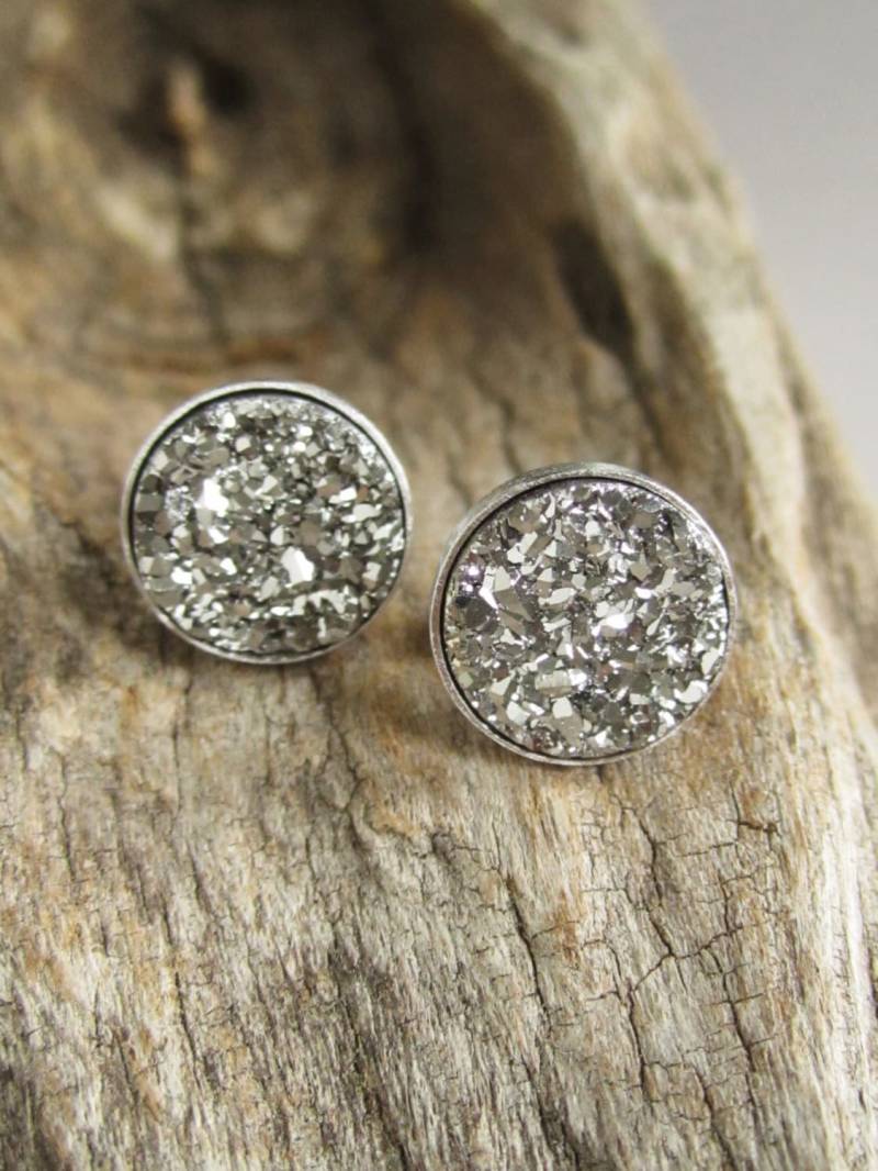Silber Druzy Ohrstecker Drusy Quarz Rhodiniert Sterling Bezel Set Silber Druzy Ohrstecker Drusy Quarz Rhodiniert Sterling Bezel Set von julianneblumlo