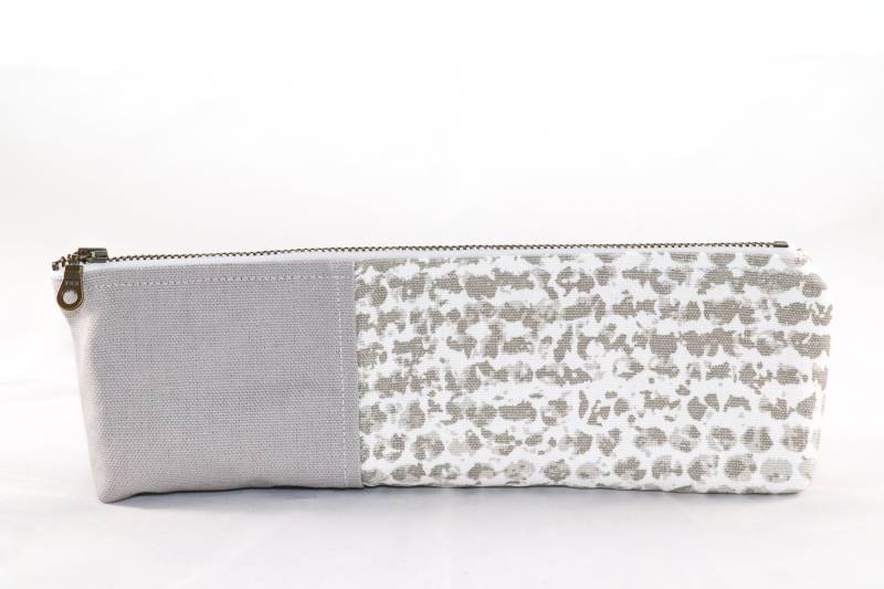 Bleistift Bag Aus Canvas, Stiftemäppchen, Schule Mäppchen, Federmäppchen Große, Für Jungs, Mäppchen Mädchen, Grauen Punkten von jumpingPineapple