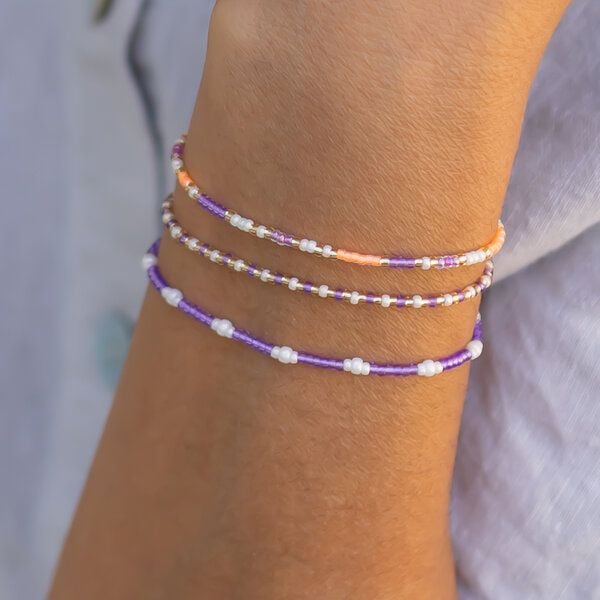 juni Sommer Perlenarmband "Pearl" in neon pink, lila, gelb oder golden von juni