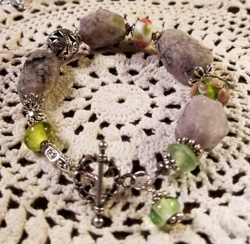 Charoit Armband Charoit Armband von junosgarden
