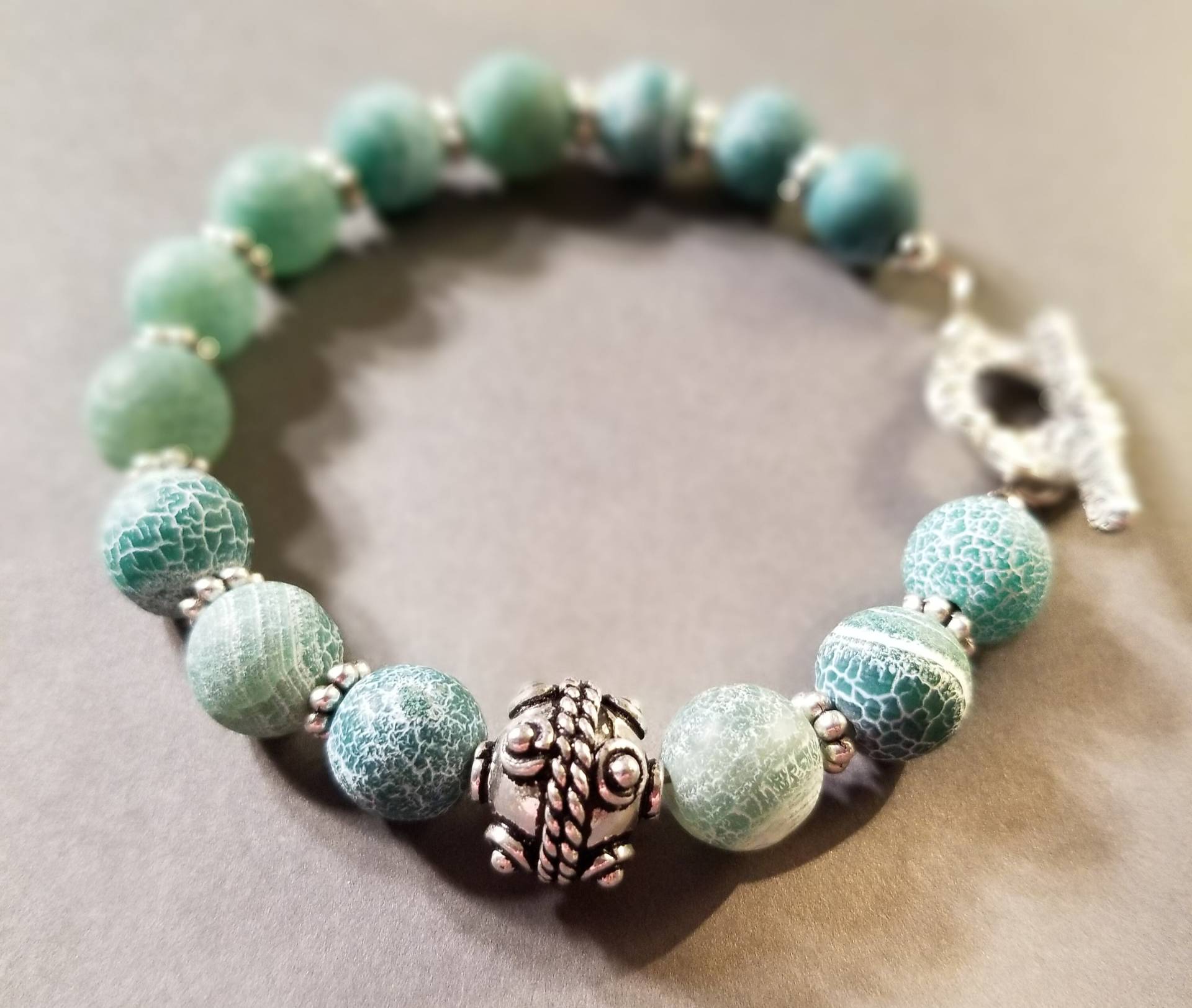 Mattes Türkis Grünes Achat Armband Mattes Türkis Grünes Achat Armband von junosgarden