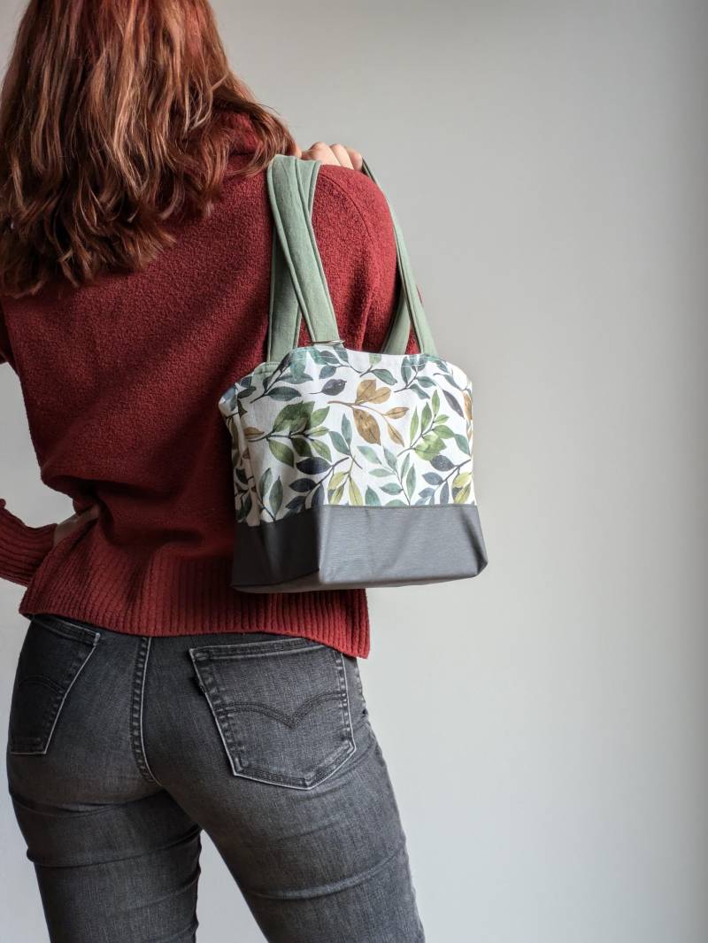 Gesetzestasche Aus Stoff Mit Floralem Motiv Für Jurastudium Und Juristen von jurbag