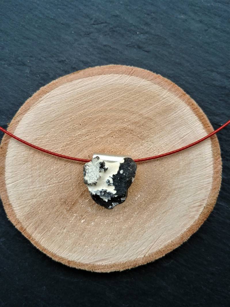 Halskette Mit Feuerstein, Versandkostenfrei von justfortytwo