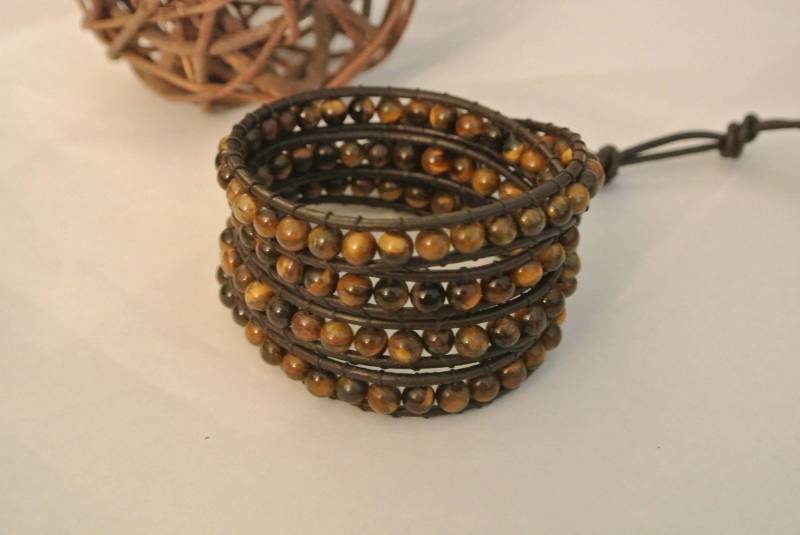 Sale 40% Zahra Tigerauge Perlen Leder Wickelarmband von justhipstuff