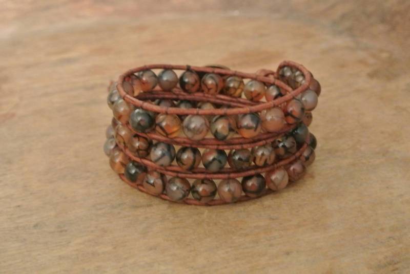 Verkauf 40 % Rabatt Auf Caya Achat Perlen Leder Wrap Armband Verkauf 40 % Rabatt Auf Caya Achat Perlen Leder Wrap Armband von justhipstuff