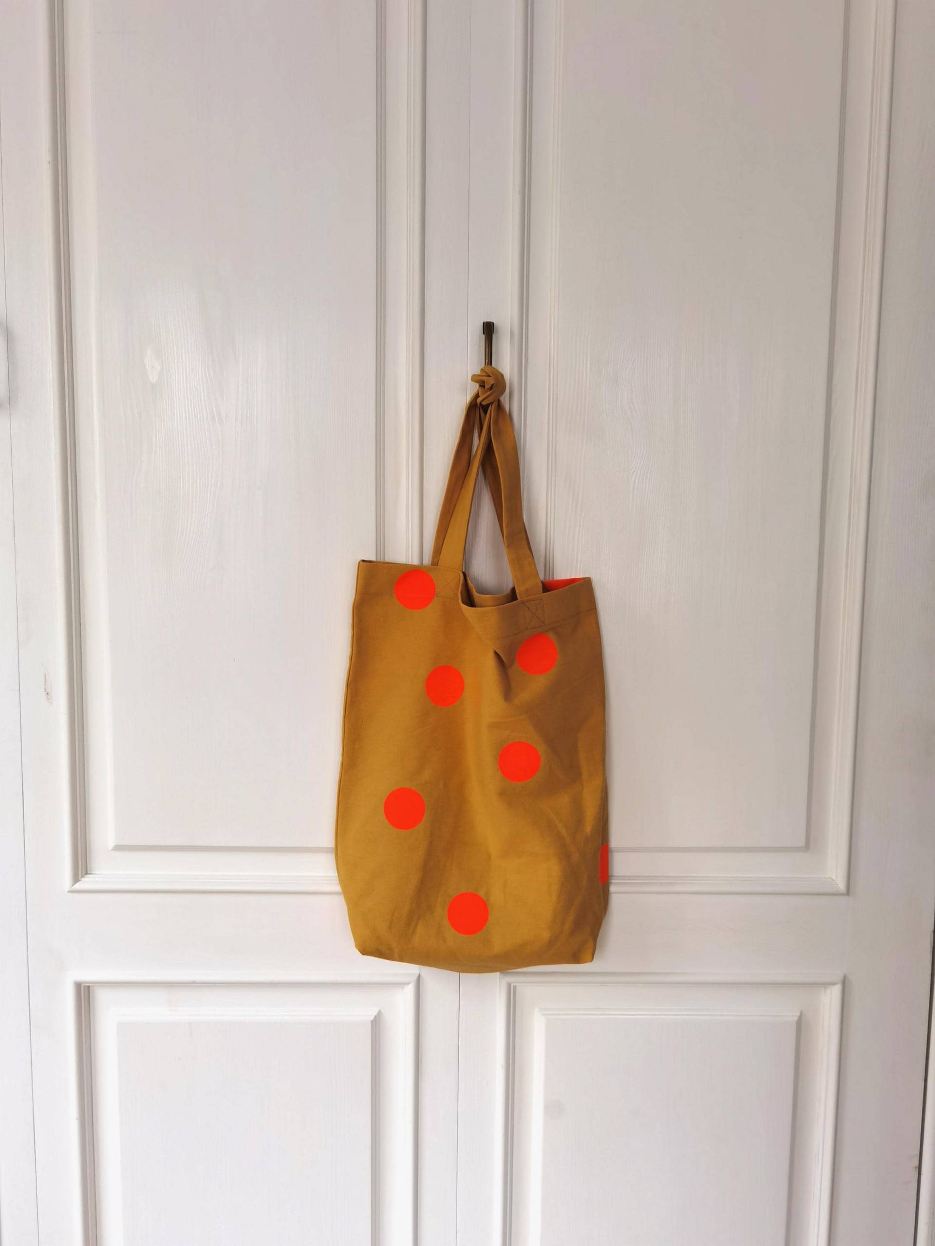 Baumwolltasche, Einkaufsbeutel, Jutebeutel, Tragetasche, Senfgelb, Dots Neon Baumwolltasche, Einkaufsbeutel, Jutebeutel, Tragetasche, Senfgelb, Dots Neon von juuutebeutel