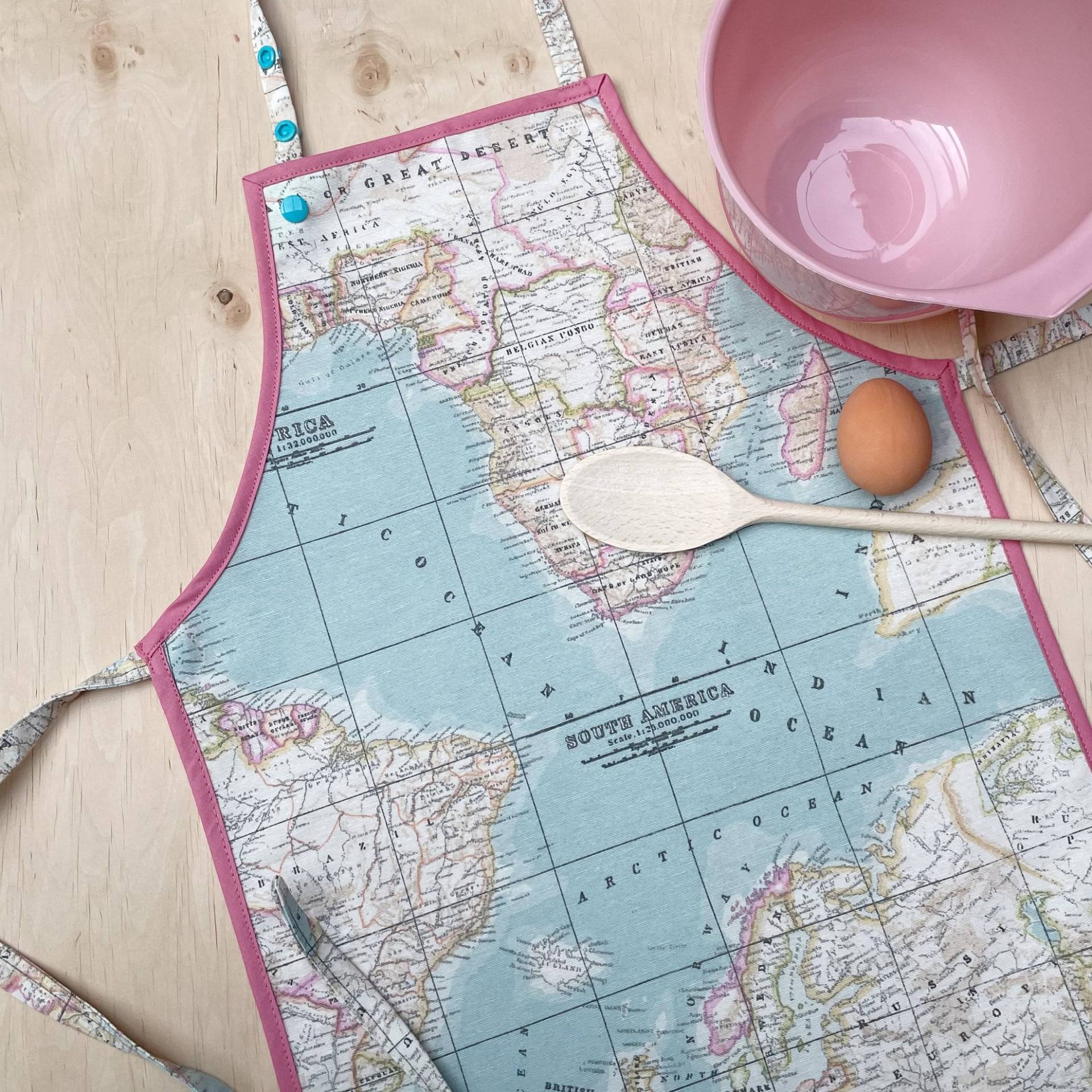 Schürze Kinder Erwachsene 3 Größen Weltkarte von kadomaro