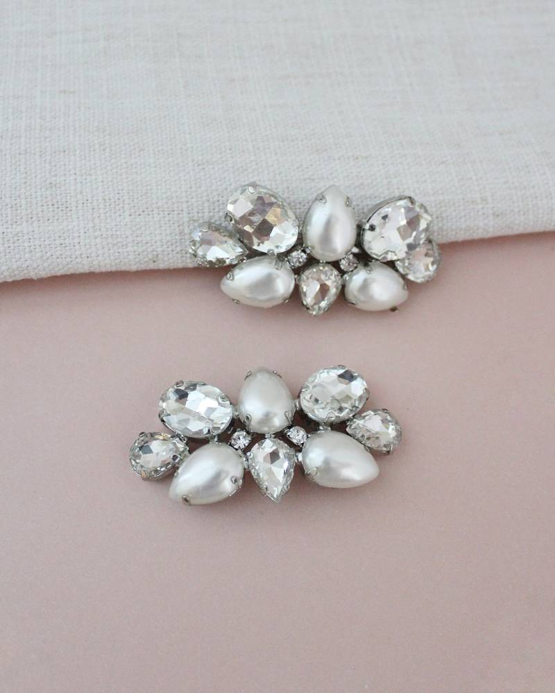 Aria Teardrop Schuhclips, Hochzeitsaccessoires, Brautjungfern Geschenk, Strass Brautschmuck, Perle Schuhclips Aria Teardrop Schuhclips, Hochzeitsaccessoires, Brautjungfern Geschenk, Strass Brautschmuck, Perle Schuhclips von kaileep