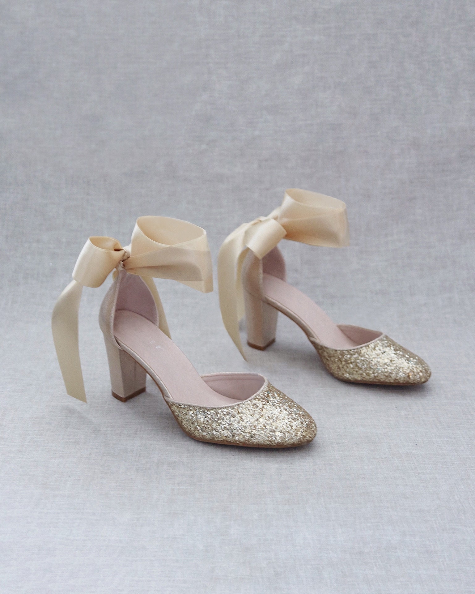 Gold Rock Glitzer Blockabsatz Mit Umwickelter Satinkrawatte, Damen Hochzeitsschuhe, Brautjungfernschuhe, Brautschuhe, Urlaubsschuhe von kaileep