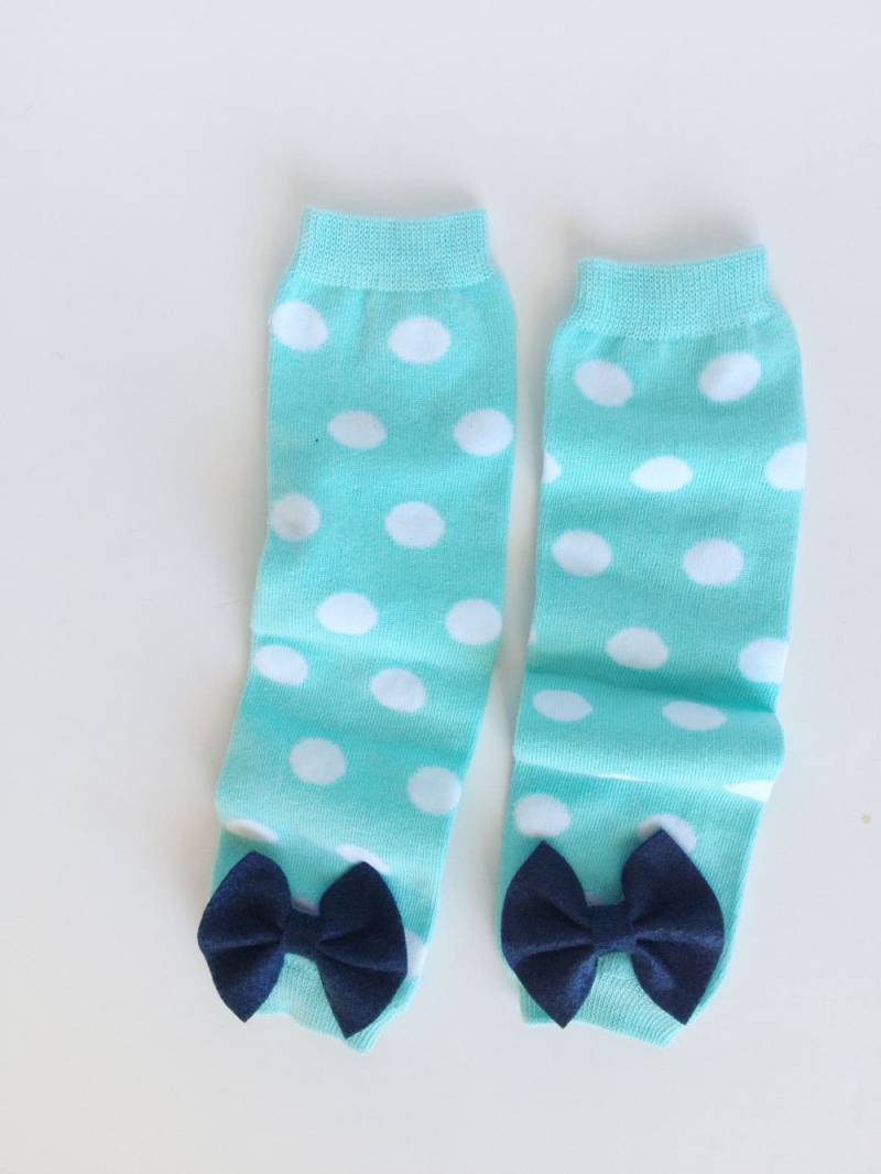Aqua Türkis Baby-stulpen, Und Weiß Polka Dots Mit Bogen von kakabaka