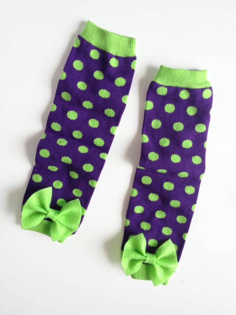 Halloween Baby Stulpen Lila Und Neon Grün Polka Dots Bow von kakabaka