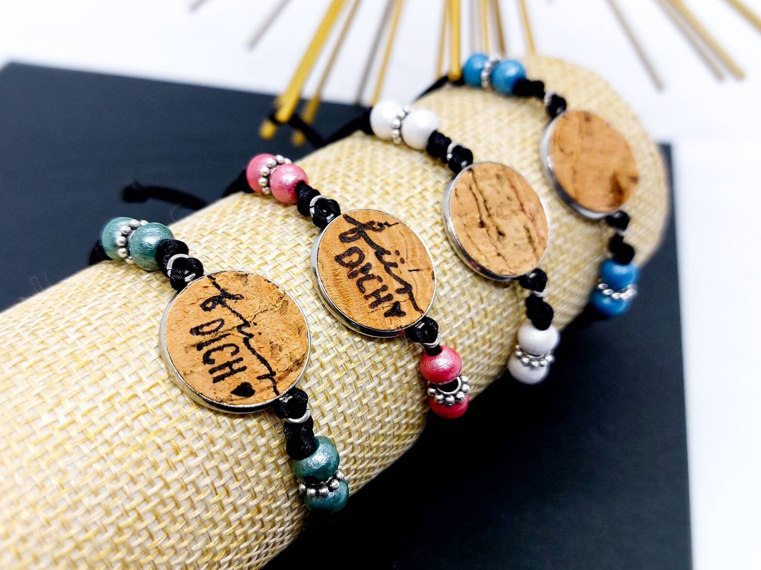 Armband Mit Holzperlen "Für Dich" Armband Mit Holzperlen "Für Dich" von kakukoSchmuck