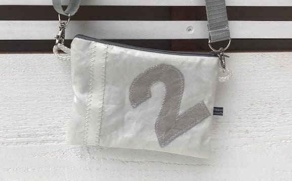 Handytasche Mit Gurt Handytasche Mit Gurt von kaltwasserTaschen