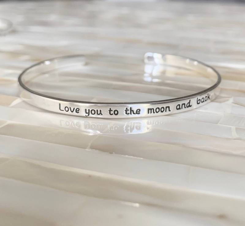 Liebe Dich Bis Zum Mond Und Zurück - Manschette Armband Sterling Silber Mutter Tochter Armbänder Muttertagsgeschenk Liebe Dich Bis Zum Mond Und Zurück - Manschette Armband Sterling Silber Mutter Tochter Armbänder Muttertagsgeschenk von kandsimpressions