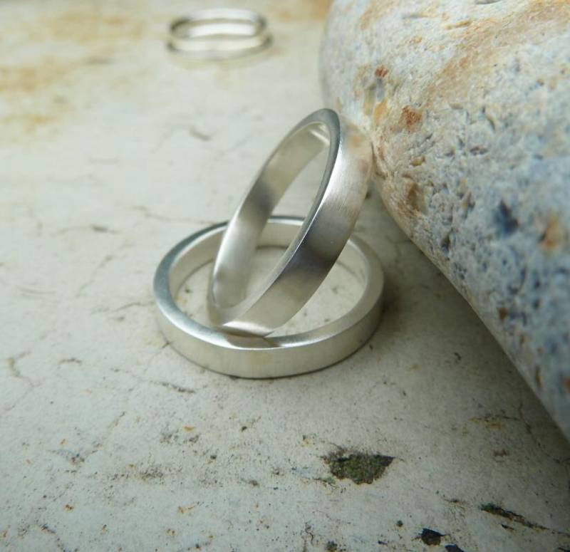 Eco Silber Ehering Set 3mm Ringe Mit Satin-Finish von karenjohnsondesign
