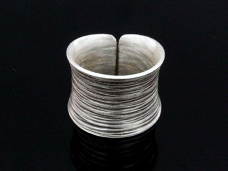 Ky-006 Thai Karen Bergstamm Silber Ring Gekratzt von karensilverbead