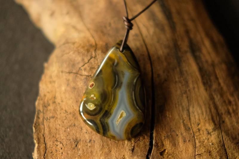 Achat Anhänger Kette | Kristallstein Mineral Edelstein von karma108crafts