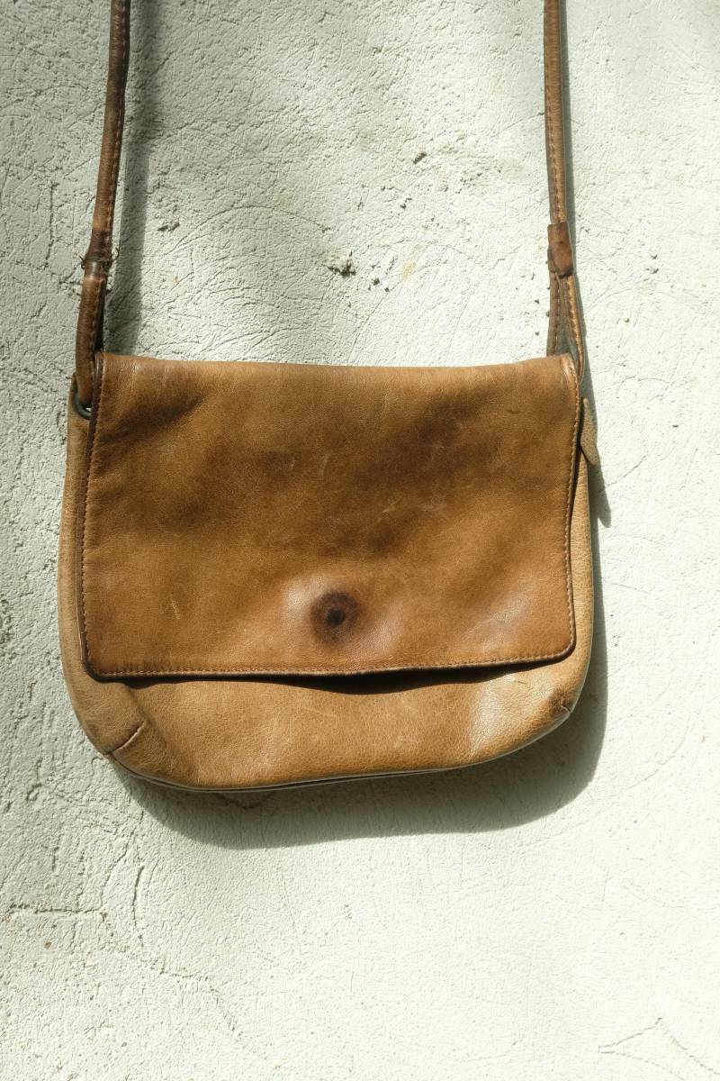 Vintage Kleine Umhängetasche Aus Leder | Hippie Kleidung Retro Klamotten Unisex 80Er, 90Er Vintage Kleine Umhängetasche Aus Leder | Hippie Kleidung Retro Klamotten Unisex 80Er, 90Er von karma108vintage