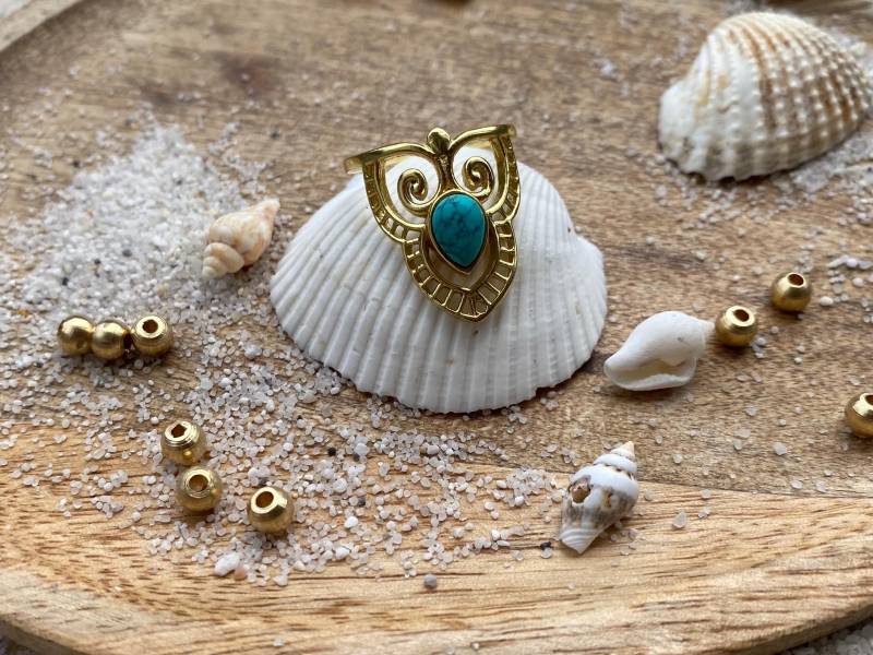 Goldener Boho Ring Mit Türkis | Goldfarbener Statement Hippie Schmuck Festival Handgemachter Messingring von karmaandcotton2025