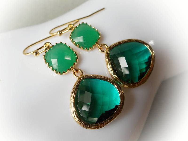 Smaragd Gold Ohrringe, Smaragdgrün Baumeln Vergoldete Tropfen Ohrringe Glasohrringe Braut Geschenkidee Für Ihre Frauen Mädchen von karmelidesigns