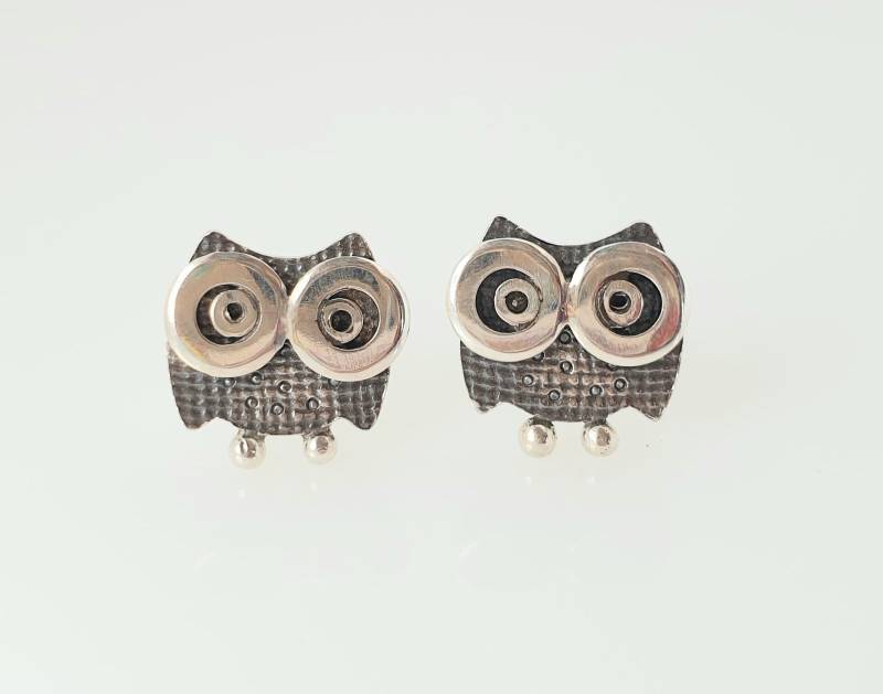 Eule Oxidierte Schwarze Bolzen-Ohrringe Sterlingsilber Mini-Zooserie von karramba