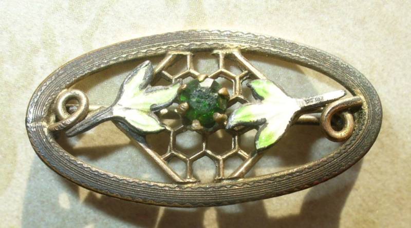 Antike Emaillierte & Grüne Stein Brosche Aus Vergoldetem Messing - Vintage Trachtenschmuck Antike Emaillierte & Grüne Stein Brosche Aus Vergoldetem Messing - Vintage Trachtenschmuck von karunadesigns