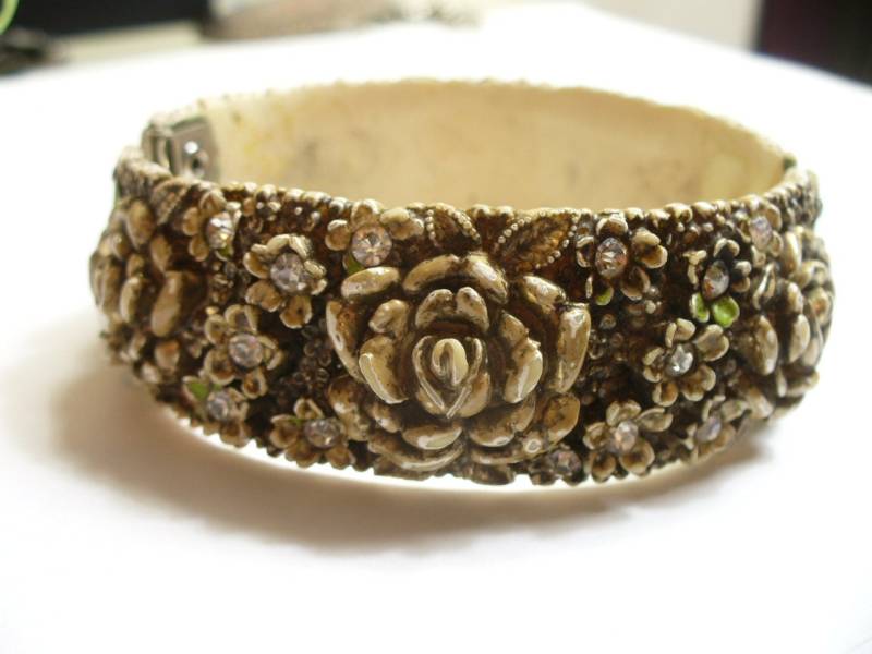 Vintage Unikat Celluloid Armreif Mit Blumen Und Strass - Modeschmuck Vintage Unikat Celluloid Armreif Mit Blumen Und Strass - Modeschmuck von karunadesigns
