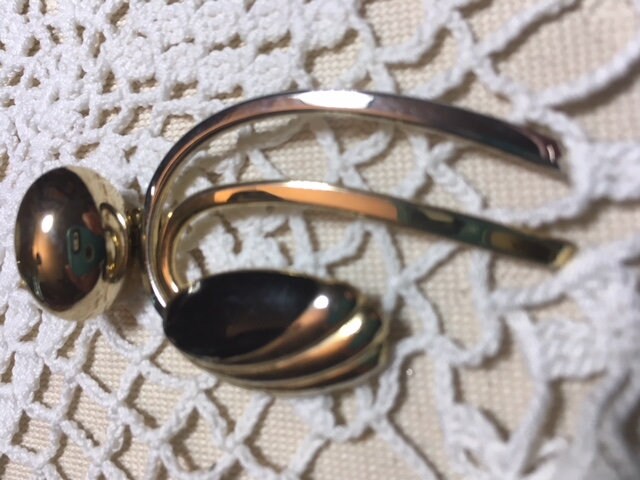 Ohrringe Vintage Posts Schwarz Gold Baumeln Interessant Ohrringe Vintage Posts Schwarz Gold Baumeln Interessant von kastex