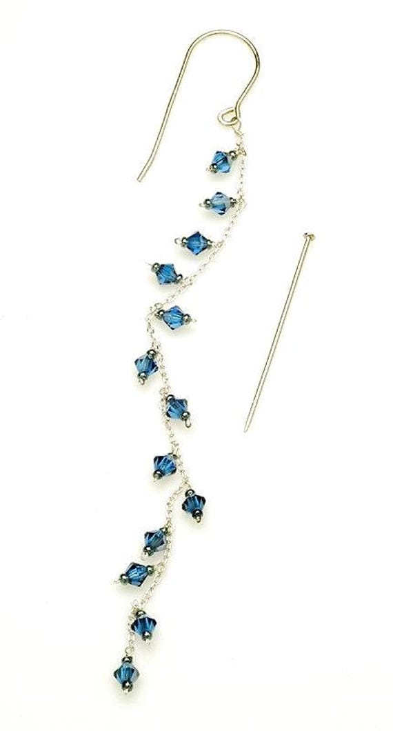 Lange Ohrringe Mit Blauen Swarovski-Edelsteinen von katandbear