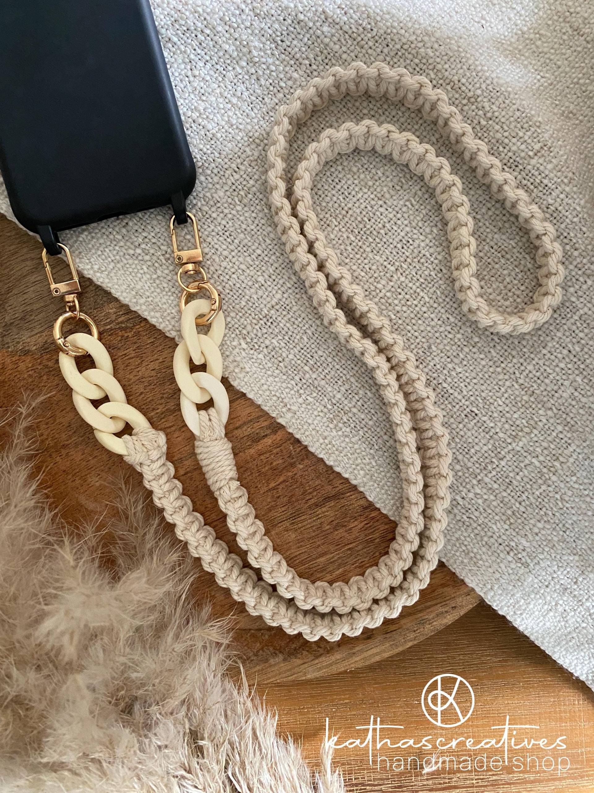 Makramee Handykette | Umhängeband Fürs Handy/Handyband Mit 2 Karabinern Handykordel Handgemacht Makramee Handykette | Umhängeband Fürs Handy/Handyband Mit 2 Karabinern Handykordel Handgemacht von kathascreatives