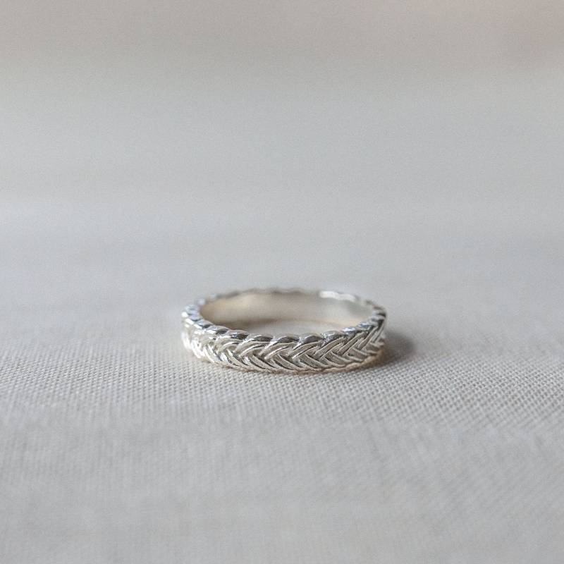 Harper ~ Geflochtener Silberring Harper ~ Geflochtener Silberring von katieboyleshop