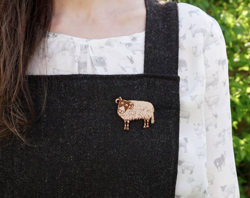 Swaledale Schaf - Brosche Aus Holz Swaledale Schaf - Brosche Aus Holz von katiegreen