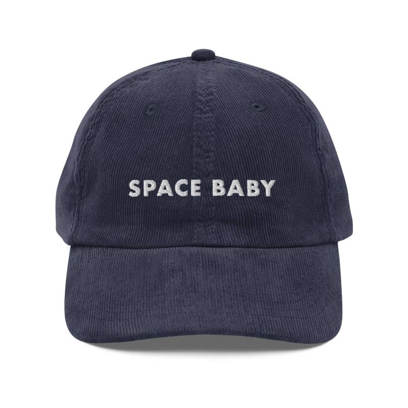 Space Baby - Cordmütze von katieleighbenn